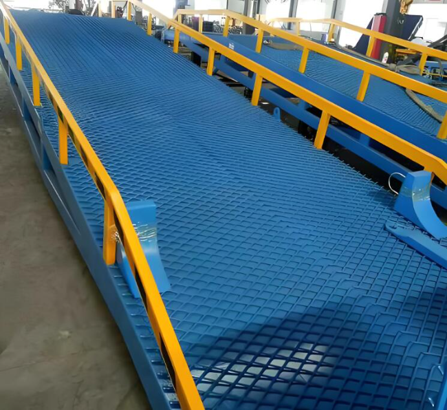 谢通门移动式液压登车桥